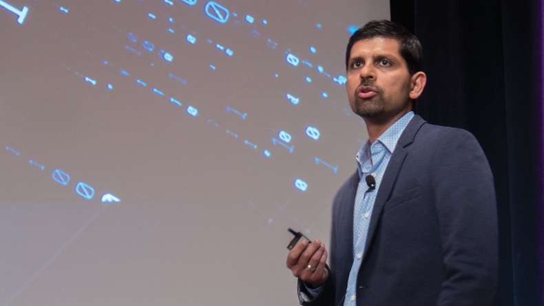 Kal Patel, senior vp of Flex, speaking at the Digital Medtech Conference in San Francisco, 2018 