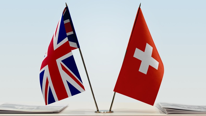 Flags_UK_Switzerland